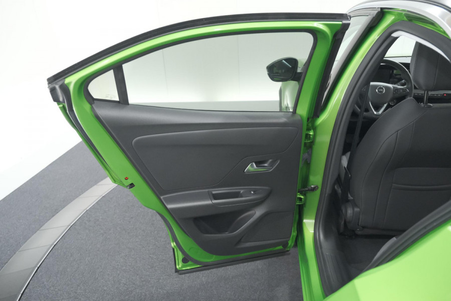 Opel Mokka Electric Level 3 50 kWh | 3 Faselaadfunctie | Camera | Dodehoekdetectie | Apple Carplay