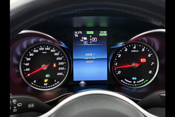 Mercedes-Benz C-Klasse Estate 300 e Business Solution Luxury ht metalen velgen | Navigatie| Elect bed voorstoelen met memory | Parking support | Inclusief 24 maanden MB Certified garantie voor Europa.