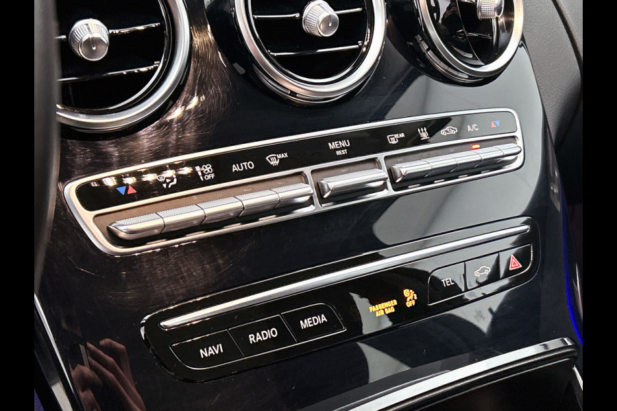 Mercedes-Benz C-Klasse Estate 300 e Business Solution Luxury ht metalen velgen | Navigatie| Elect bed voorstoelen met memory | Parking support | Inclusief 24 maanden MB Certified garantie voor Europa.