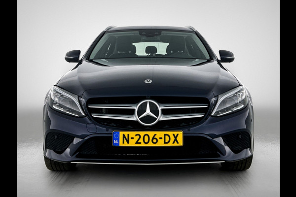 Mercedes-Benz C-Klasse Estate 300 e Business Solution Luxury ht metalen velgen | Navigatie| Elect bed voorstoelen met memory | Parking support | Inclusief 24 maanden MB Certified garantie voor Europa.