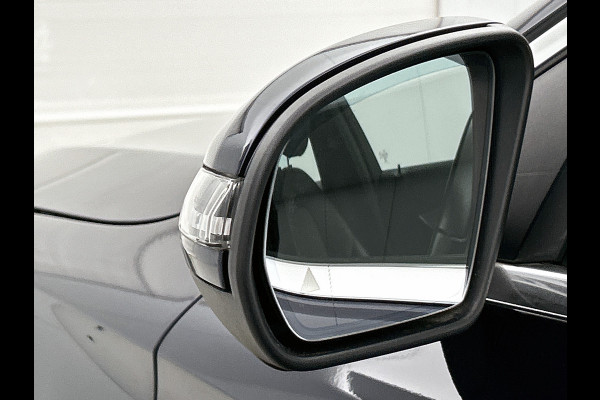 Mercedes-Benz C-Klasse Estate 300 e Business Solution Luxury ht metalen velgen | Navigatie| Elect bed voorstoelen met memory | Parking support | Inclusief 24 maanden MB Certified garantie voor Europa.