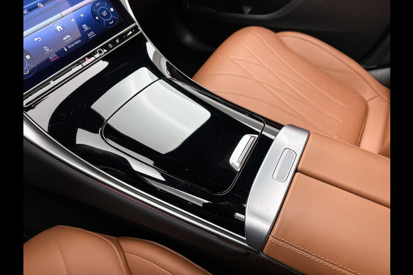 Mercedes-Benz GLC 200 4MATIC AMG Line Lichtmetalen velgen | Naviagtie | Panoramadak | elect. bed. voorstoelen met memory | MB-paasweekend