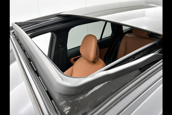 Mercedes-Benz GLC 200 4MATIC AMG Line Lichtmetalen velgen | Naviagtie | Panoramadak | elect. bed. voorstoelen met memory | MB-paasweekend