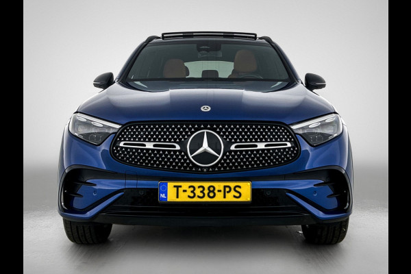 Mercedes-Benz GLC 200 4MATIC AMG Line Lichtmetalen velgen | Naviagtie | Panoramadak | elect. bed. voorstoelen met memory | MB-paasweekend