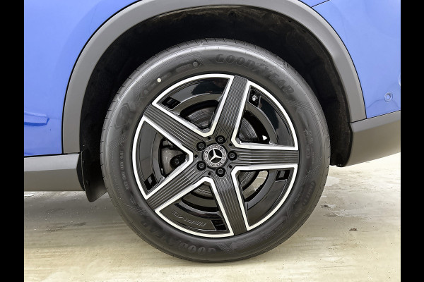 Mercedes-Benz GLC 200 4MATIC AMG Line Lichtmetalen velgen | Naviagtie | Panoramadak | elect. bed. voorstoelen met memory | MB-paasweekend