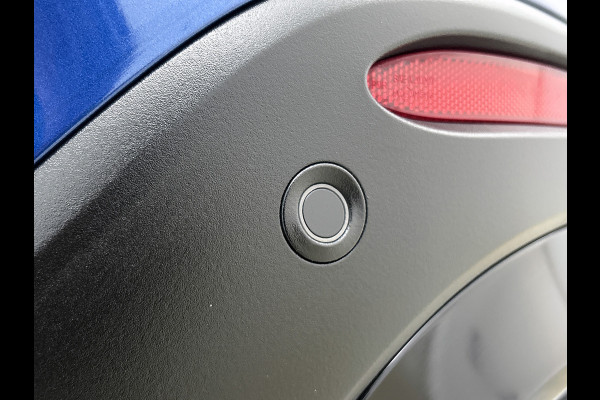 Mercedes-Benz GLC 200 4MATIC AMG Line Lichtmetalen velgen | Naviagtie | Panoramadak | elect. bed. voorstoelen met memory | MB-paasweekend