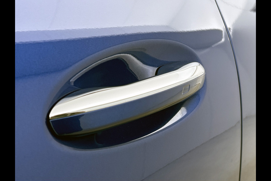 Mercedes-Benz GLC 200 4MATIC AMG Line Lichtmetalen velgen | Naviagtie | Panoramadak | elect. bed. voorstoelen met memory | MB-paasweekend