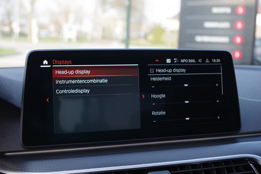 BMW 5 Serie 530e M-Sport Business Edition Plus 293 PK, Schuifdak, Driving Ass. Prof, Camera, Head-Up, Carplay