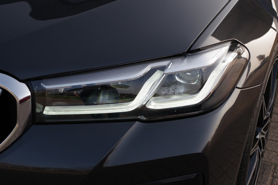 BMW 5 Serie 530e M-Sport Business Edition Plus 293 PK, Schuifdak, Driving Ass. Prof, Camera, Head-Up, Carplay