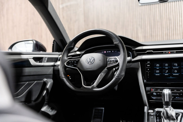 Volkswagen Arteon Shooting Brake 2.0 TSI R-Line DSG PANO LEDER IQ