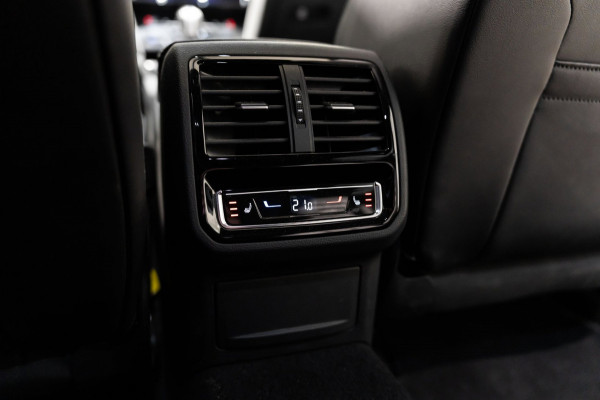 Volkswagen Arteon Shooting Brake 2.0 TSI R-Line DSG PANO LEDER IQ