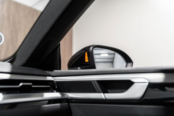 Volkswagen Arteon Shooting Brake 2.0 TSI R-Line DSG PANO LEDER IQ