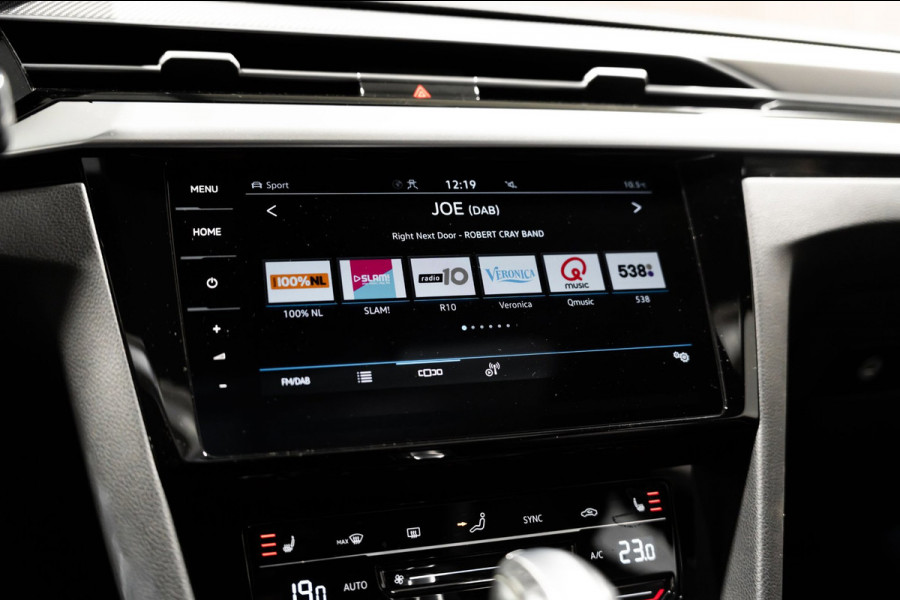 Volkswagen Arteon Shooting Brake 2.0 TSI R-Line DSG PANO LEDER IQ