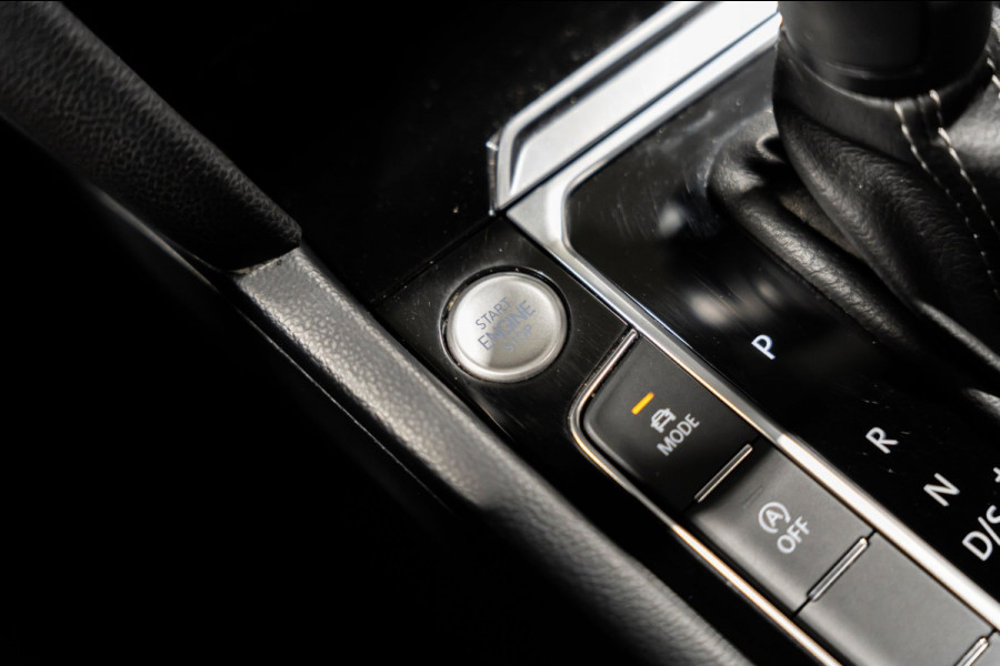 Volkswagen Arteon Shooting Brake 2.0 TSI R-Line DSG PANO LEDER IQ