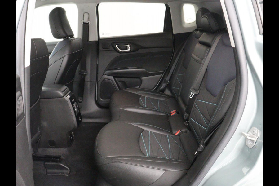 Jeep Compass 1.5T e-Hybrid Limited | 360 Camera | Adaptive cruise | Alpine Sound | Half leder | Carplay | Navigatie | Keyless | Dodehoek detectie | Full LED | Climate control | Bluetooth