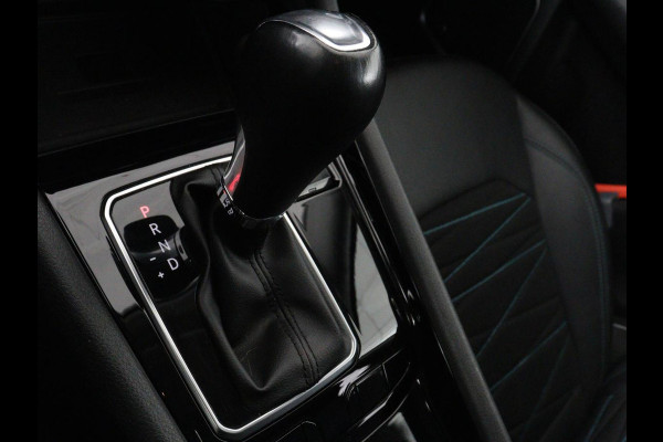 Jeep Compass 1.5T e-Hybrid Limited | 360 Camera | Adaptive cruise | Alpine Sound | Half leder | Carplay | Navigatie | Keyless | Dodehoek detectie | Full LED | Climate control | Bluetooth