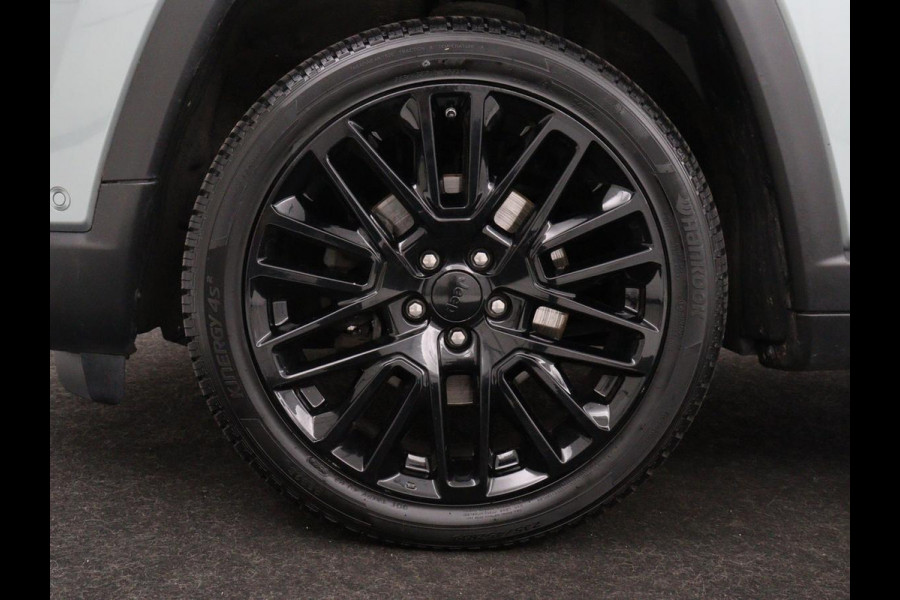 Jeep Compass 1.5T e-Hybrid Limited | 360 Camera | Adaptive cruise | Alpine Sound | Half leder | Carplay | Navigatie | Keyless | Dodehoek detectie | Full LED | Climate control | Bluetooth