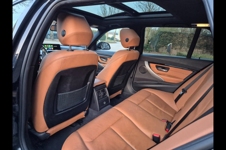 BMW 3 Serie Touring 320i M Sport Individual Panoramdak Apple CarPlay Nbt Evo Navi Pro M Edition