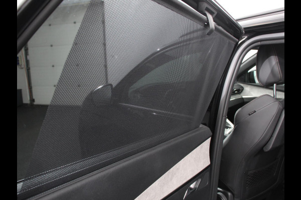 Peugeot 5008 1.2 PureTech 130pk Automaat GT Black Pack 7p Climate control Adaptive Cruise control Camera Verwarmde voorstoelen Keyless Navigatie LED Apple Carplay/ Android Auto