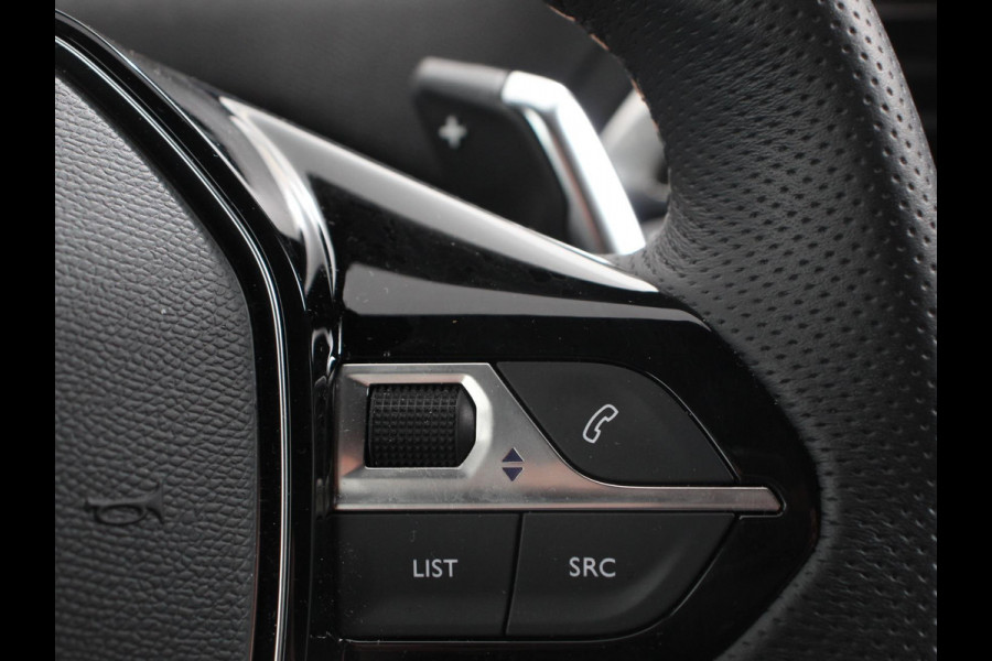 Peugeot 5008 1.2 PureTech 130pk Automaat GT Black Pack 7p Climate control Adaptive Cruise control Camera Verwarmde voorstoelen Keyless Navigatie LED Apple Carplay/ Android Auto