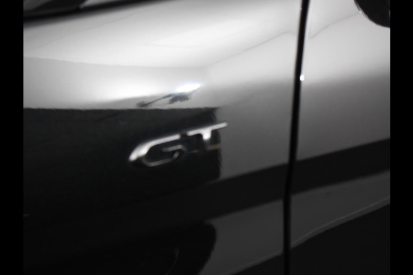 Peugeot 5008 1.2 PureTech 130pk Automaat GT Black Pack 7p Climate control Adaptive Cruise control Camera Verwarmde voorstoelen Keyless Navigatie LED Apple Carplay/ Android Auto