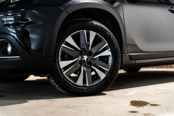 Peugeot 2008 1.2 PureTech GT-Line LED NAVI AUTOMAAT