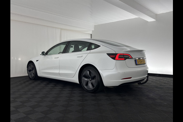 Tesla Model 3 Standard RWD Plus 60 kWh [ 3-Fase ] {SOH-97%} (INCL.BTW) Aut. *PANO | AUTO-PILOT | LEATHER | KEYLESS | FULL-LED | MEMORY-PACK | TOP-VIEW | DAB | CARPLAY | DIGI-COCKPIT | LANE-ASSIST | COMFORT-SEATS | 18"ALU*