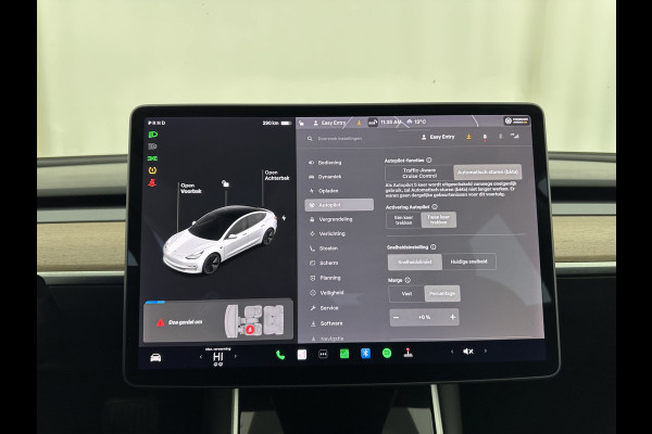 Tesla Model 3 Standard RWD Plus 60 kWh [ 3-Fase ] {SOH-97%} (INCL.BTW) Aut. *PANO | AUTO-PILOT | LEATHER | KEYLESS | FULL-LED | MEMORY-PACK | TOP-VIEW | DAB | CARPLAY | DIGI-COCKPIT | LANE-ASSIST | COMFORT-SEATS | 18"ALU*