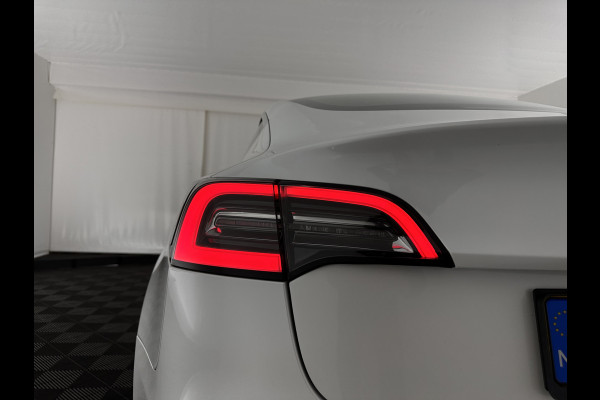 Tesla Model 3 Standard RWD Plus 60 kWh [ 3-Fase ] {SOH-97%} (INCL.BTW) Aut. *PANO | AUTO-PILOT | LEATHER | KEYLESS | FULL-LED | MEMORY-PACK | TOP-VIEW | DAB | CARPLAY | DIGI-COCKPIT | LANE-ASSIST | COMFORT-SEATS | 18"ALU*