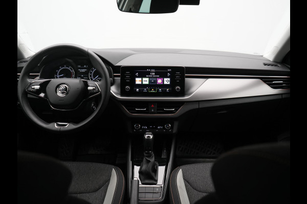Škoda SCALA 1.5 TSI Sport Business Automaat 150pk | Trekhaak | Stoelverwarming | Cruise Control | Climate Control | Apple Carplay | Front Assist | LED Koplampen |