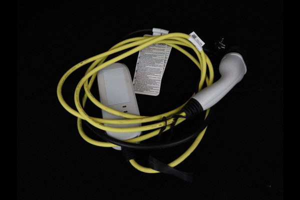 Volkswagen Passat 1.4 TSI PHEV GTE | Trekhaak | Stoelverwarming | Stoelverwarming | Camera | Massage | Carplay | Matrix LED | Adaptive cruise | Navigatie | Park Assist | Climate control | Plug In