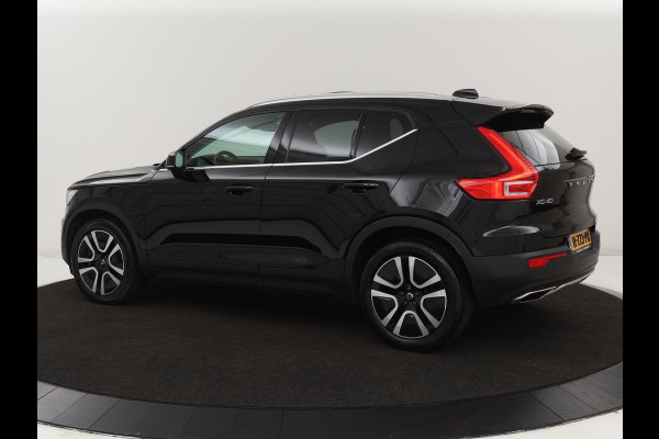 Volvo XC40 1.5 T5 Twin Engine Inscription | Panoramadak | Leder | Harman/Kardon | Stoelverwarming | Carplay | Camera | Navigatie | Adaptive cruise | PHEV | Plug In
