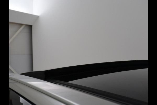 Volvo XC40 1.5 T5 Twin Engine Inscription | Panoramadak | Leder | Harman/Kardon | Stoelverwarming | Carplay | Camera | Navigatie | Adaptive cruise | PHEV | Plug In