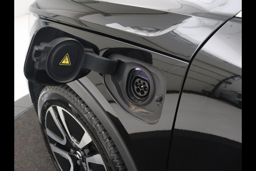 Volvo XC40 1.5 T5 Twin Engine Inscription | Panoramadak | Leder | Harman/Kardon | Stoelverwarming | Carplay | Camera | Navigatie | Adaptive cruise | PHEV | Plug In