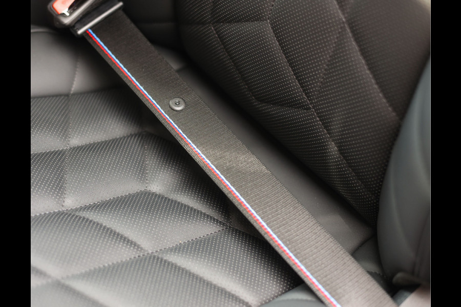 BMW 5 Serie Touring 530e Touring | M performance - Pano - Trekhaak