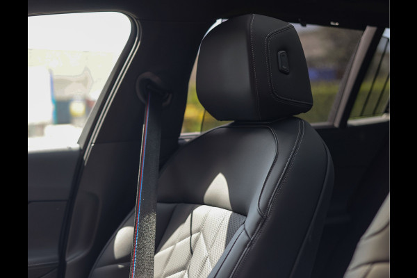 BMW 5 Serie Touring 530e Touring | M performance - Pano - Trekhaak