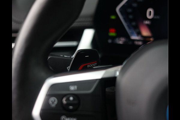 BMW X1 30e xDrive | Pano - Trekhaak - Camera