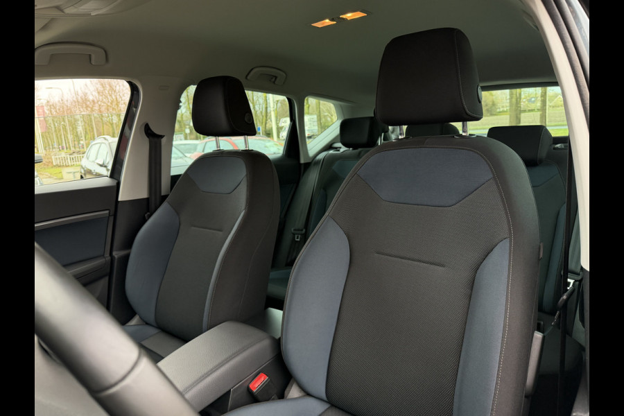 Seat Ateca 1.5 TSI Style Business Intense / Trekhaak (1.600KG) / Cruise C. / Navi / Stoelverwarming / Elektr. Achterklep