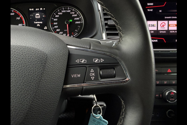 Seat Ateca 1.5 TSI Style Business Intense / Trekhaak (1.600KG) / Cruise C. / Navi / Stoelverwarming / Elektr. Achterklep