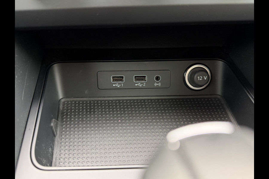 Seat Ateca 1.5 TSI Style Business Intense / Trekhaak (1.600KG) / Cruise C. / Navi / Stoelverwarming / Elektr. Achterklep