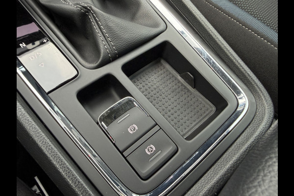 Seat Ateca 1.5 TSI Style Business Intense / Trekhaak (1.600KG) / Cruise C. / Navi / Stoelverwarming / Elektr. Achterklep