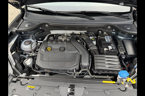 Seat Ateca 1.5 TSI Style Business Intense / Trekhaak (1.600KG) / Cruise C. / Navi / Stoelverwarming / Elektr. Achterklep