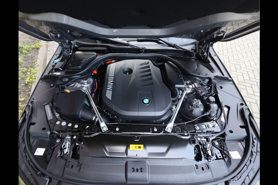 BMW 5 Serie Touring 550e xDrive | Sportstoel - Pano - Trekhaak - Bow&Wil