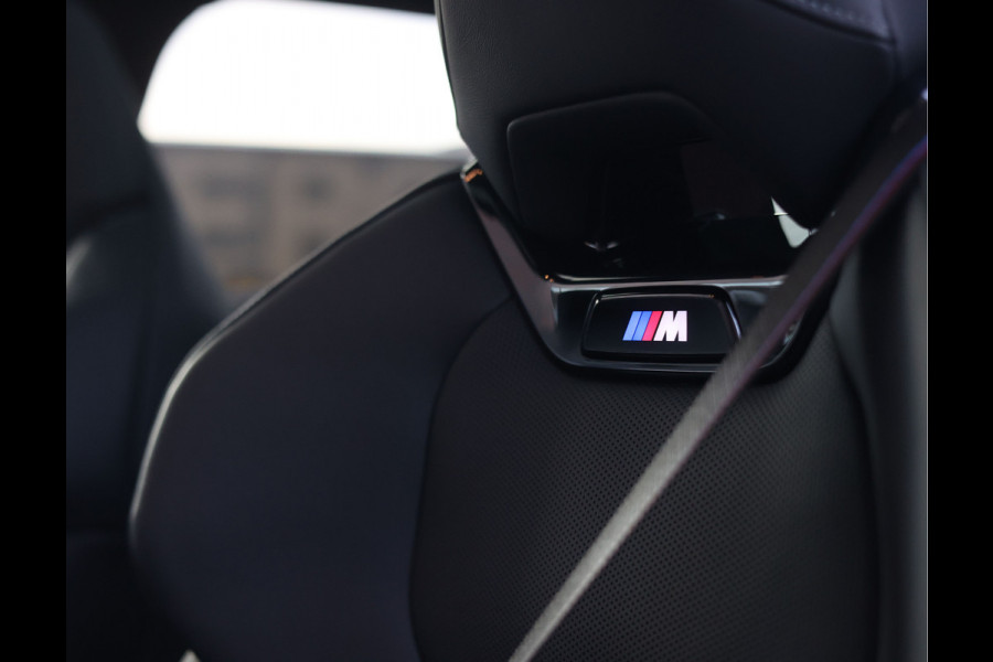 BMW 5 Serie Touring 550e xDrive | Sportstoel - Pano - Trekhaak - Bow&Wil