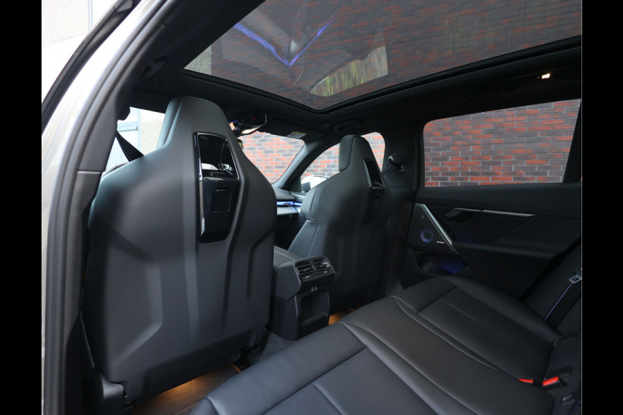 BMW 5 Serie Touring 550e xDrive | Sportstoel - Pano - Trekhaak - Bow&Wil