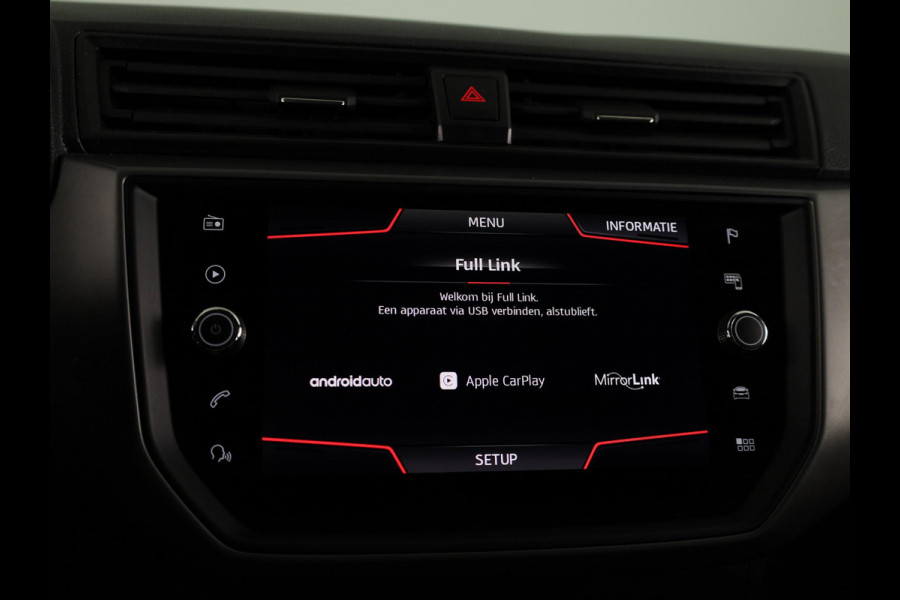 Seat Ibiza 1.0 TSI Style Business Intense 95 pk | Navigatie | Parkeersensoren | Achteruitrijcamera | Apple Carplay/Android Auto |