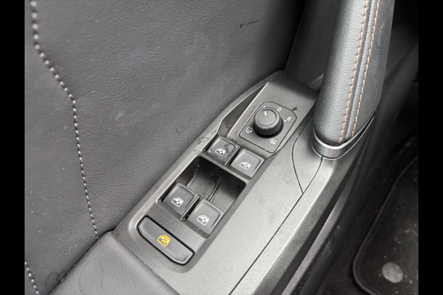 CUPRA Formentor 1.4 e-Hybrid VZ Performance | Bellen voor bezichtiging  | SCI | 245pk | PHEV | Plug-in Hybride | Trekhaak wegklapbaar | Stoelverwarming | 360 Camera | Adaptive cruise control | 19 inch