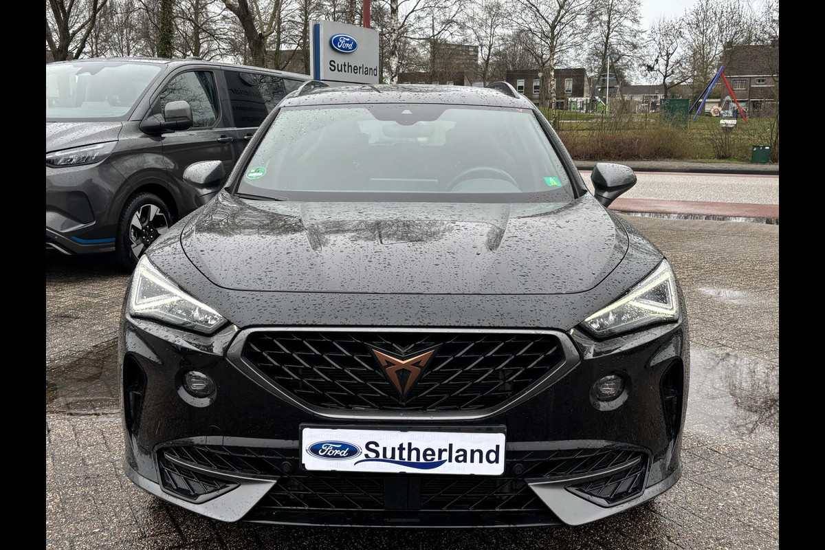 CUPRA Formentor 1.4 e-Hybrid VZ Performance | Bellen voor bezichtiging | SCI | 245pk PHEV | Plug-in Hybride | Stoelverwarming | Camera | Adaptive cruise control | 19 inch