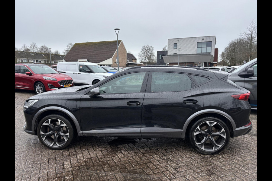 CUPRA Formentor 1.4 e-Hybrid VZ Performance | Bellen voor bezichtiging | SCI | 245pk PHEV | Plug-in Hybride | Stoelverwarming | Camera | Adaptive cruise control | 19 inch