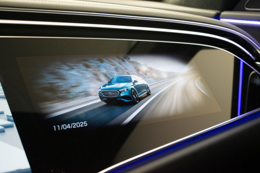 Mercedes-Benz E-Klasse E300 e 4MATIC AMG Line |Pano|Org.NL|HyperScreen|Burmester|Memory|VOLL|